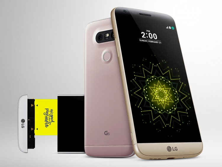 LG представила первый модульный смартфон G5
